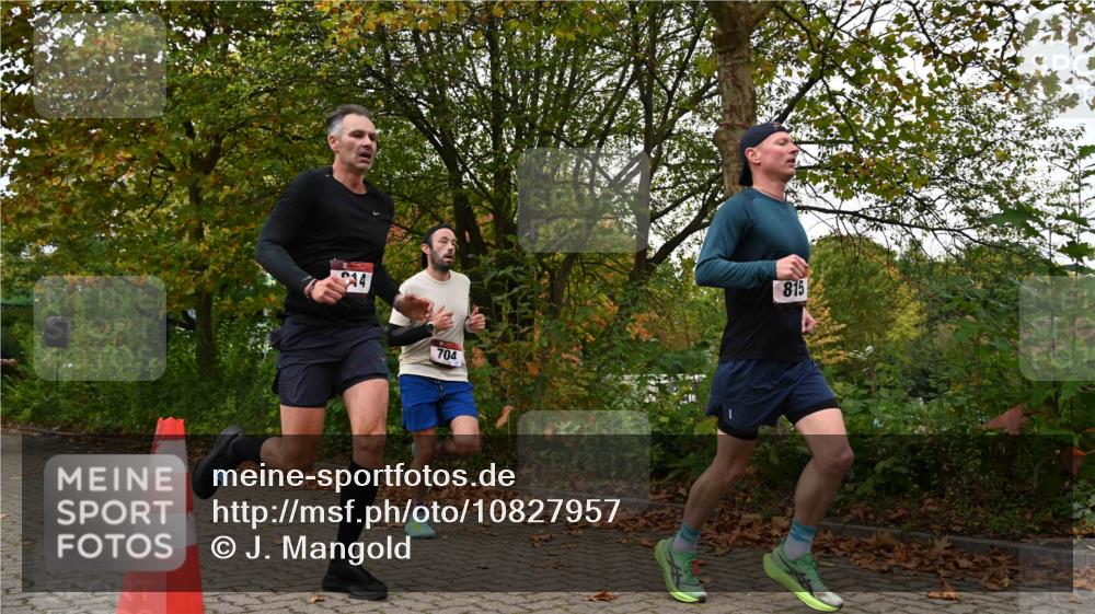 11.10.2026 - Bramfelder Halbmarathon 2026 J. Mangold http://msf.ph/oto/10827957 11.10.2026 10:45:41 Laufen 240, 260, 601, 602, 704, 814, 815 meine-sportfotos.de