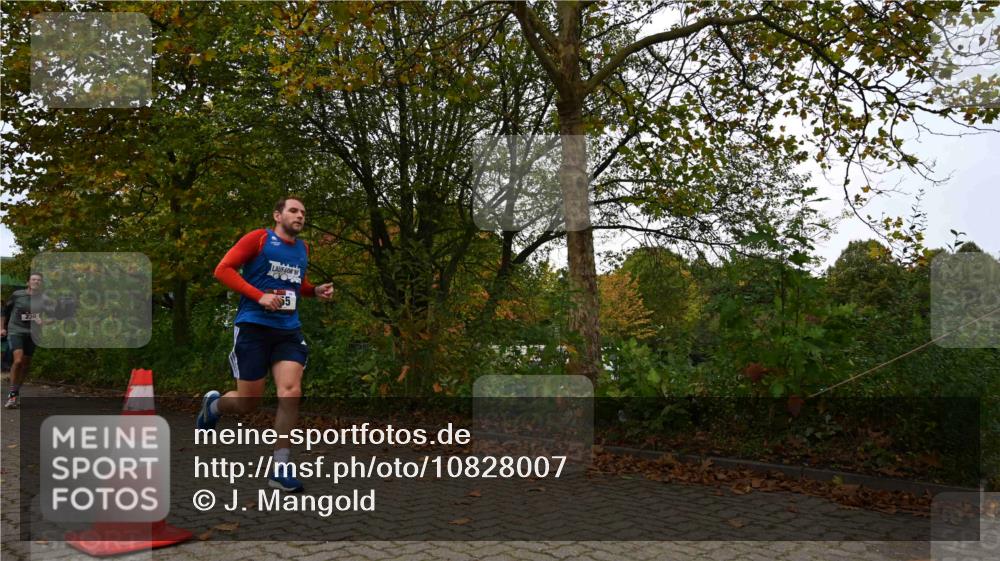 11.10.2026 - Bramfelder Halbmarathon 2026 J. Mangold http://msf.ph/oto/10828007 11.10.2026 10:46:24 Laufen 84, 155, 230 meine-sportfotos.de