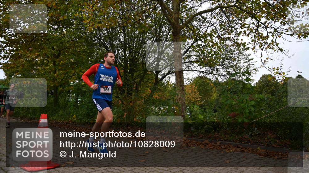 11.10.2026 - Bramfelder Halbmarathon 2026 J. Mangold http://msf.ph/oto/10828009 11.10.2026 10:46:25 Laufen 84, 155, 230 meine-sportfotos.de