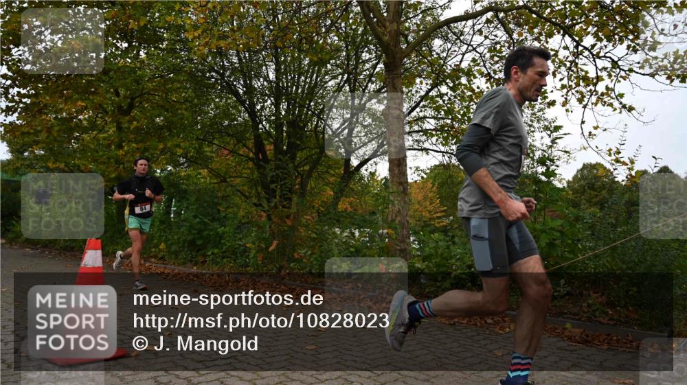 11.10.2026 - Bramfelder Halbmarathon 2026 J. Mangold http://msf.ph/oto/10828023 11.10.2026 10:46:27 Laufen 84, 155, 230 meine-sportfotos.de
