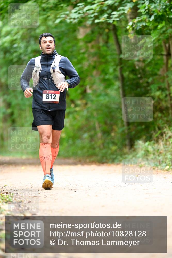 11.10.2026 - Bramfelder Halbmarathon 2026 Dr. Thomas Lammeyer http://msf.ph/oto/10828128 11.10.2026 11:05:22 Laufen 812 meine-sportfotos.de