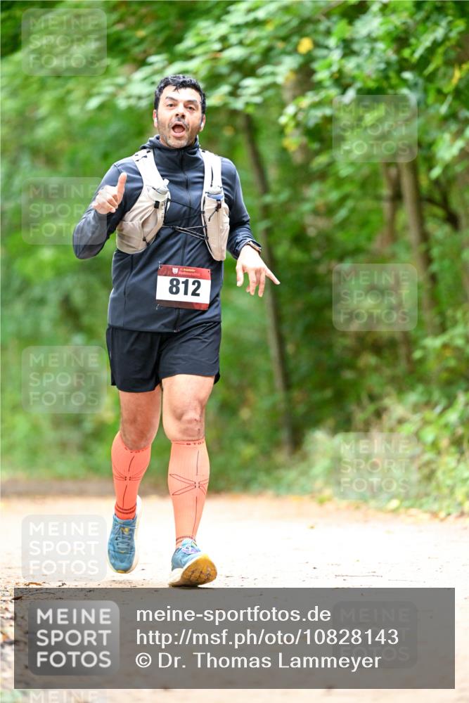 11.10.2026 - Bramfelder Halbmarathon 2026 Dr. Thomas Lammeyer http://msf.ph/oto/10828143 11.10.2026 11:05:24 Laufen 812 meine-sportfotos.de