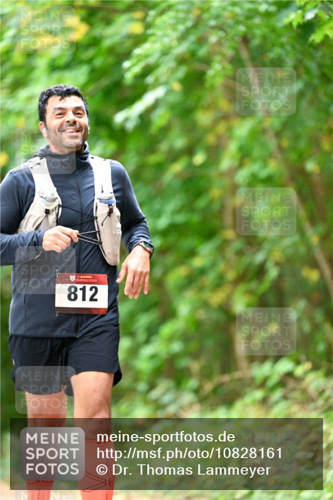 11.10.2026 - Bramfelder Halbmarathon 2026 Dr. Thomas Lammeyer http://msf.ph/oto/10828161 11.10.2026 11:05:25 Laufen 812 meine-sportfotos.de