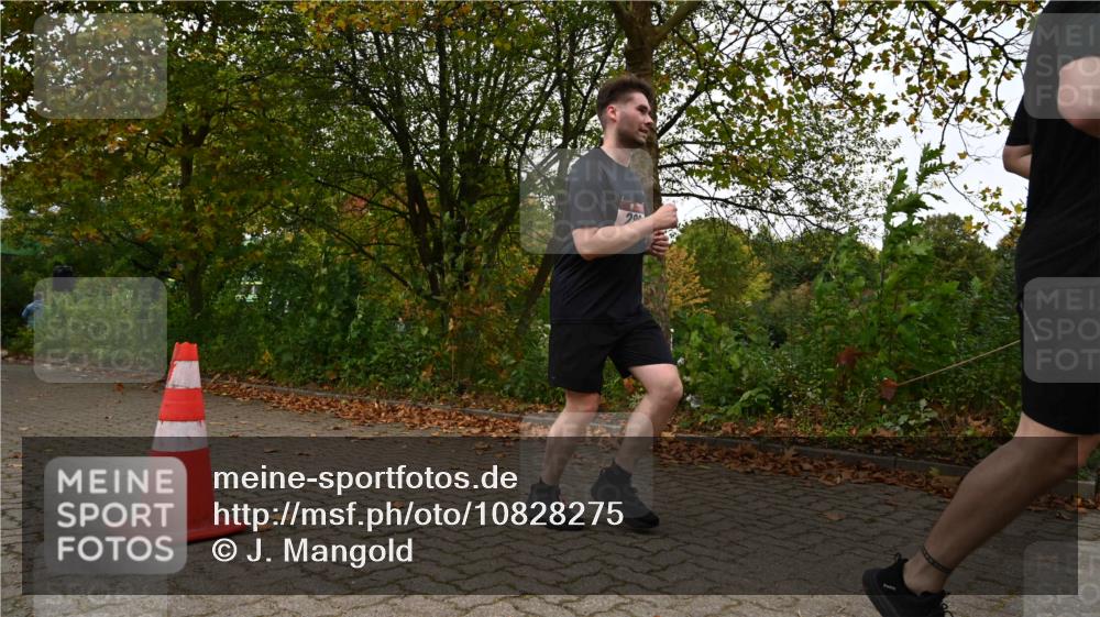 11.10.2026 - Bramfelder Halbmarathon 2026 J. Mangold http://msf.ph/oto/10828275 11.10.2026 10:50:49 Laufen 288, 411, 469, 626 meine-sportfotos.de