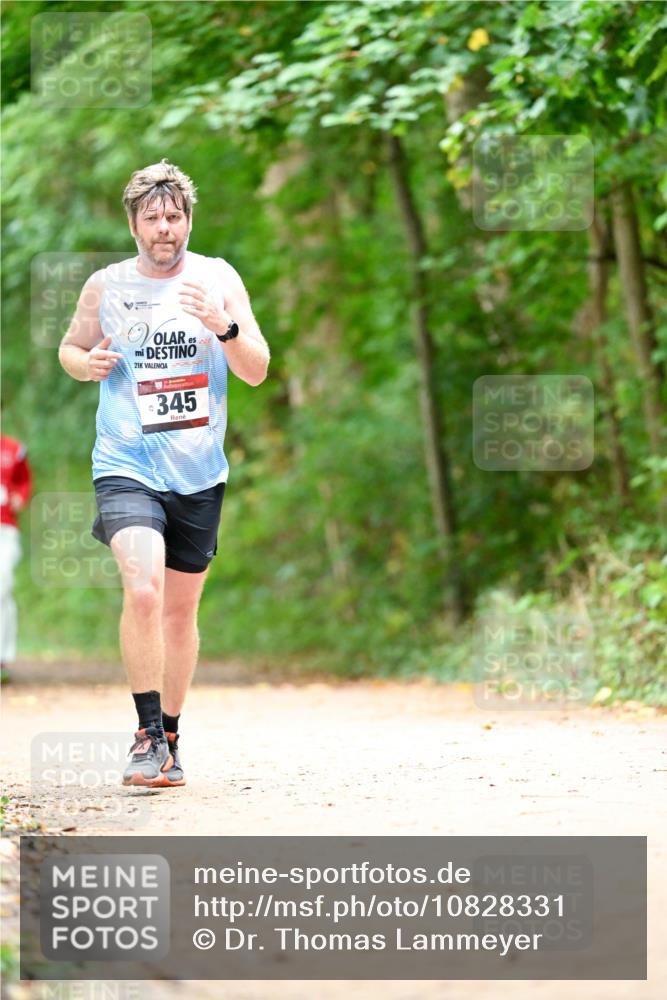 11.10.2026 - Bramfelder Halbmarathon 2026 Dr. Thomas Lammeyer http://msf.ph/oto/10828331 11.10.2026 11:06:34 Laufen 21, 345 meine-sportfotos.de