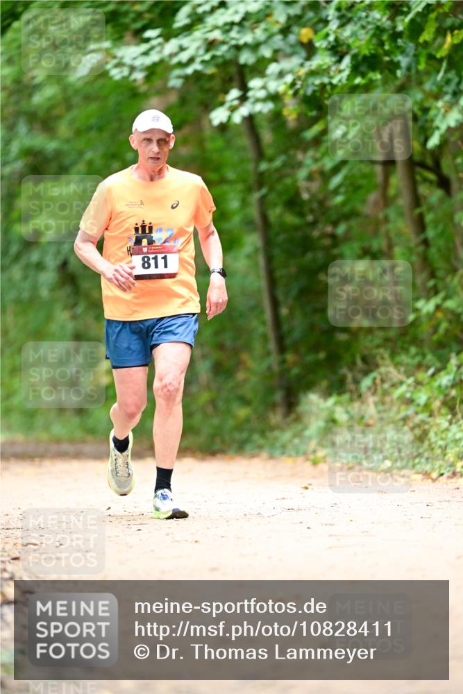 11.10.2026 - Bramfelder Halbmarathon 2026 Dr. Thomas Lammeyer http://msf.ph/oto/10828411 11.10.2026 11:06:58 Laufen 811 meine-sportfotos.de