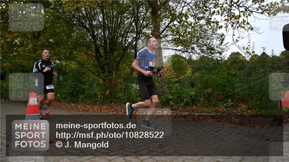 11.10.2026 - Bramfelder Halbmarathon 2026 J. Mangold http://msf.ph/oto/10828522 11.10.2026 10:55:08 Laufen 173, 434, 526, 761 meine-sportfotos.de
