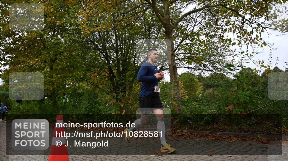11.10.2026 - Bramfelder Halbmarathon 2026 J. Mangold http://msf.ph/oto/10828581 11.10.2026 10:55:50 Laufen 159, 444 meine-sportfotos.de
