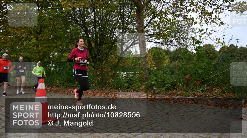 11.10.2026 - Bramfelder Halbmarathon 2026 J. Mangold http://msf.ph/oto/10828596 11.10.2026 10:56:40 Laufen 568, 793, 820 meine-sportfotos.de