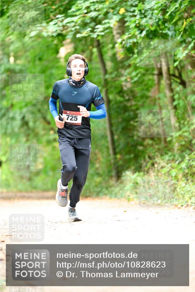 11.10.2026 - Bramfelder Halbmarathon 2026 Dr. Thomas Lammeyer http://msf.ph/oto/10828623 11.10.2026 11:07:47 Laufen 725 meine-sportfotos.de
