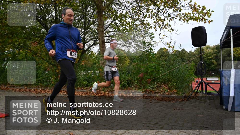 11.10.2026 - Bramfelder Halbmarathon 2026 J. Mangold http://msf.ph/oto/10828628 11.10.2026 10:56:51 Laufen 3, 80, 636 meine-sportfotos.de