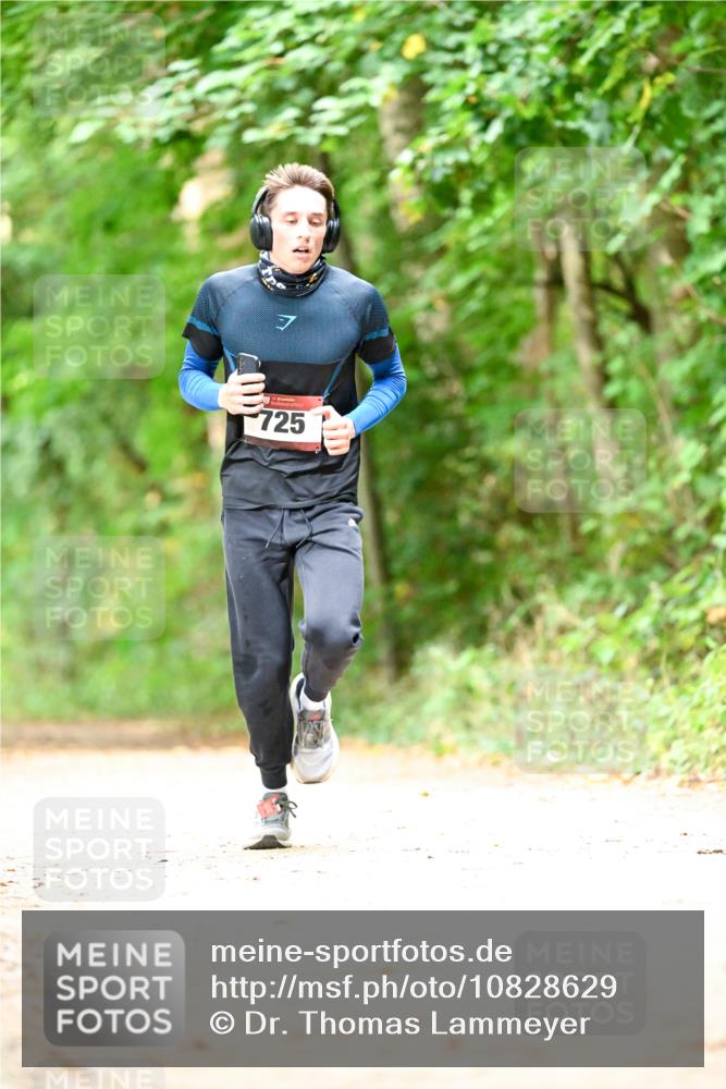 11.10.2026 - Bramfelder Halbmarathon 2026 Dr. Thomas Lammeyer http://msf.ph/oto/10828629 11.10.2026 11:07:47 Laufen 725 meine-sportfotos.de
