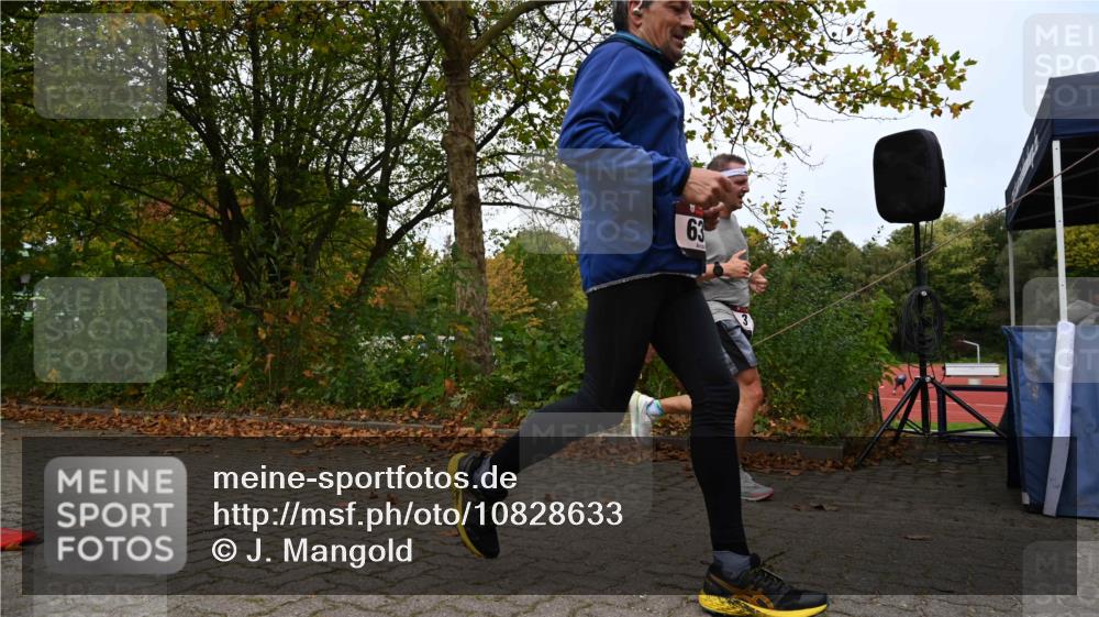 11.10.2026 - Bramfelder Halbmarathon 2026 J. Mangold http://msf.ph/oto/10828633 11.10.2026 10:56:51 Laufen 3, 80, 636 meine-sportfotos.de