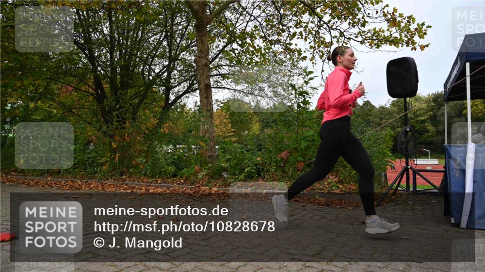 11.10.2026 - Bramfelder Halbmarathon 2026 J. Mangold http://msf.ph/oto/10828678 11.10.2026 10:57:05 Laufen 270, 323, 360, 553, 769 meine-sportfotos.de