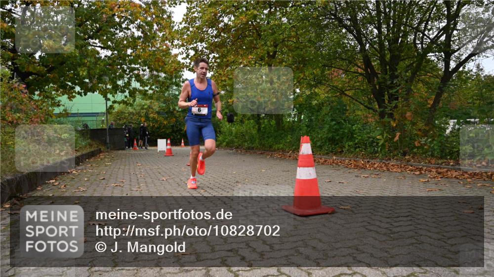 11.10.2026 - Bramfelder Halbmarathon 2026 J. Mangold http://msf.ph/oto/10828702 11.10.2026 10:57:37 Laufen 6, 363 meine-sportfotos.de