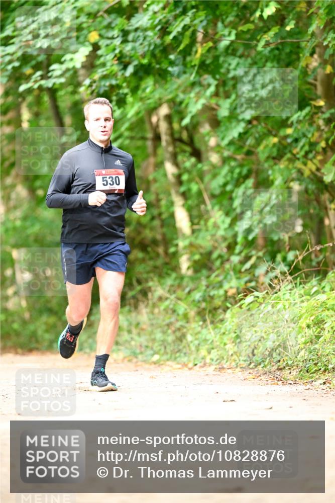 11.10.2026 - Bramfelder Halbmarathon 2026 Dr. Thomas Lammeyer http://msf.ph/oto/10828876 11.10.2026 11:08:29 Laufen 530 meine-sportfotos.de