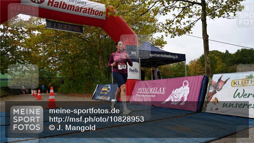11.10.2026 - Bramfelder Halbmarathon 2026 J. Mangold http://msf.ph/oto/10828953 11.10.2026 11:00:45 Laufen 374 meine-sportfotos.de
