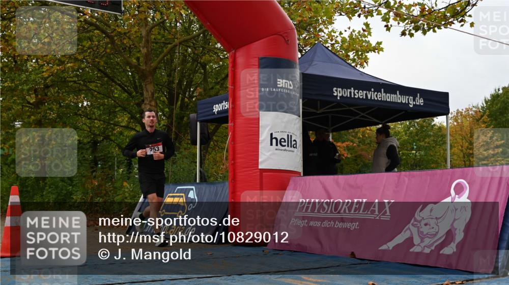 11.10.2026 - Bramfelder Halbmarathon 2026 J. Mangold http://msf.ph/oto/10829012 11.10.2026 11:01:22 Laufen 253 meine-sportfotos.de