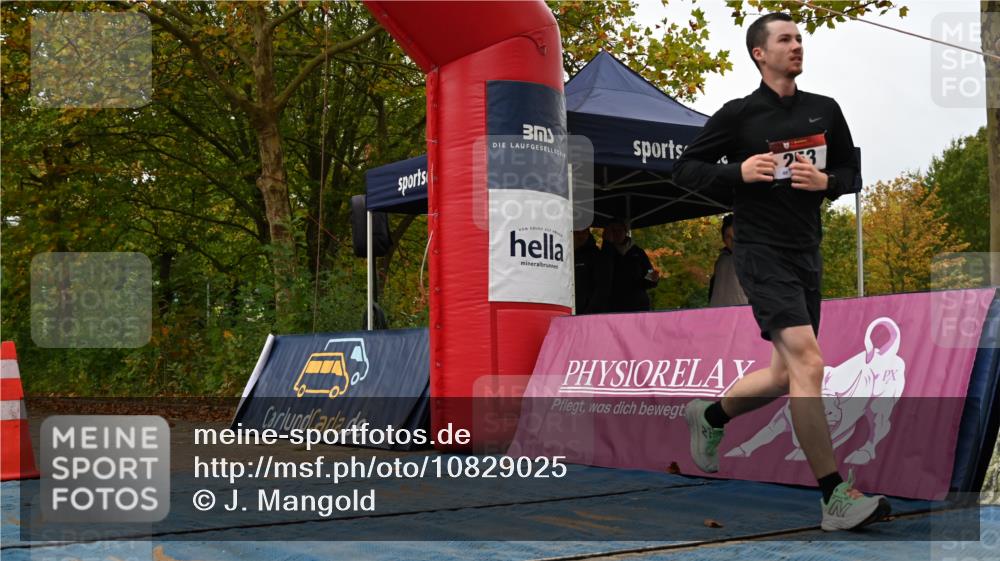 11.10.2026 - Bramfelder Halbmarathon 2026 J. Mangold http://msf.ph/oto/10829025 11.10.2026 11:01:23 Laufen 253 meine-sportfotos.de