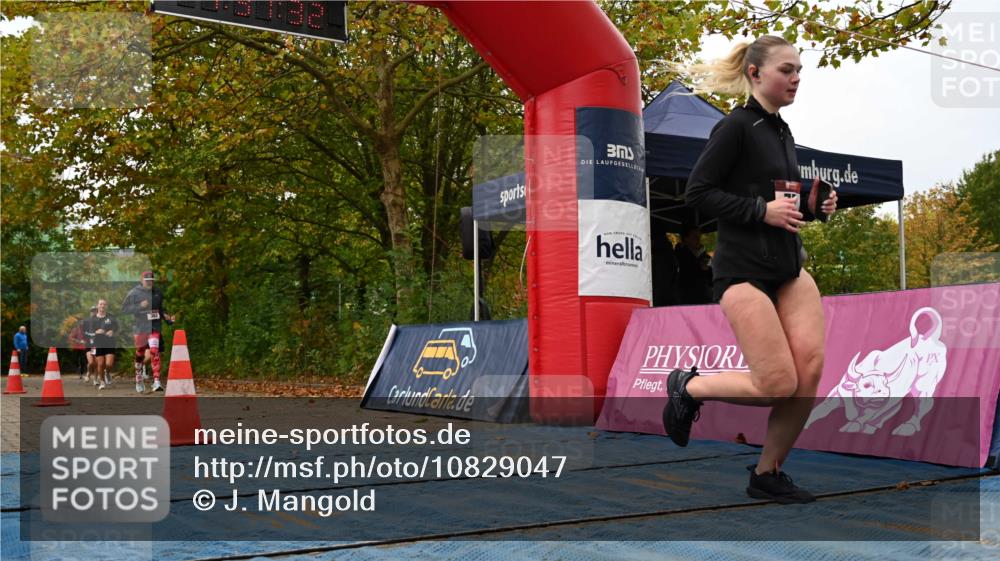 11.10.2026 - Bramfelder Halbmarathon 2026 J. Mangold http://msf.ph/oto/10829047 11.10.2026 11:01:31 Laufen 356, 362, 408, 430, 753 meine-sportfotos.de