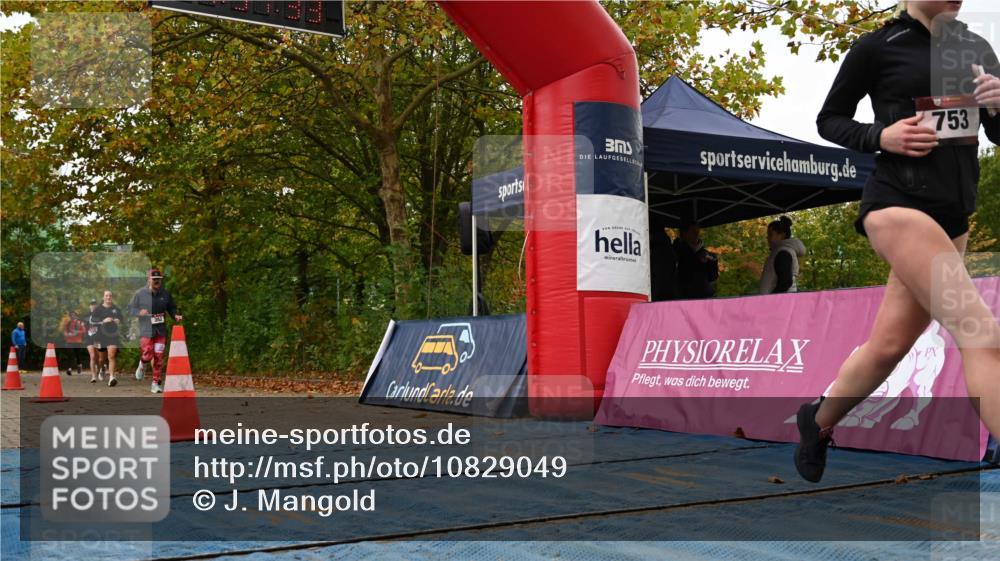11.10.2026 - Bramfelder Halbmarathon 2026 J. Mangold http://msf.ph/oto/10829049 11.10.2026 11:01:31 Laufen 356, 362, 408, 430, 753 meine-sportfotos.de