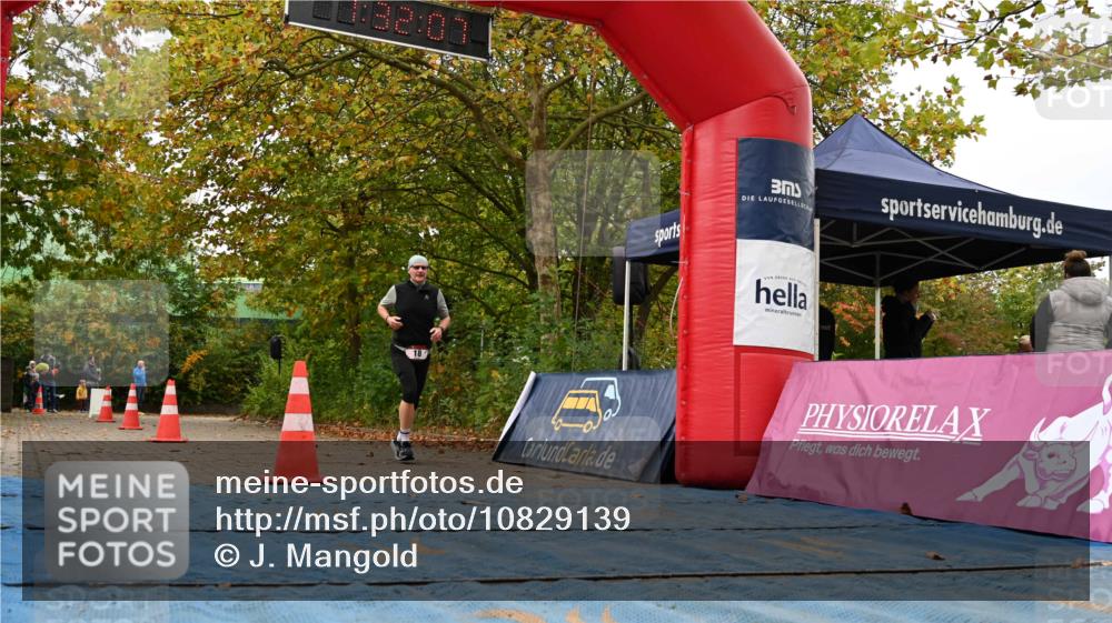 11.10.2026 - Bramfelder Halbmarathon 2026 J. Mangold http://msf.ph/oto/10829139 11.10.2026 11:02:05 Laufen 18 meine-sportfotos.de