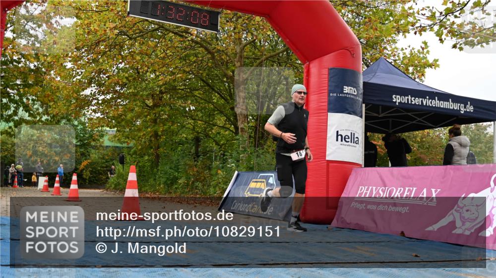 11.10.2026 - Bramfelder Halbmarathon 2026 J. Mangold http://msf.ph/oto/10829151 11.10.2026 11:02:06 Laufen 18 meine-sportfotos.de
