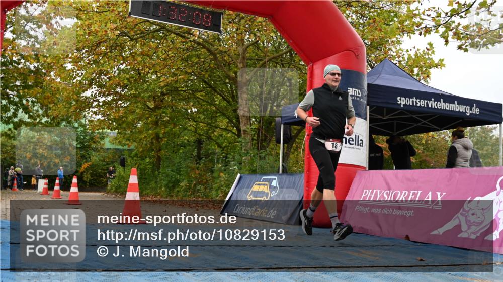 11.10.2026 - Bramfelder Halbmarathon 2026 J. Mangold http://msf.ph/oto/10829153 11.10.2026 11:02:07 Laufen 18 meine-sportfotos.de