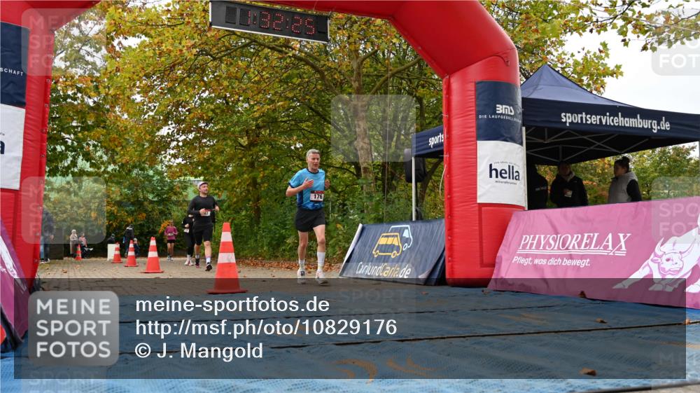 11.10.2026 - Bramfelder Halbmarathon 2026 J. Mangold http://msf.ph/oto/10829176 11.10.2026 11:02:23 Laufen 82, 176, 429, 720 meine-sportfotos.de