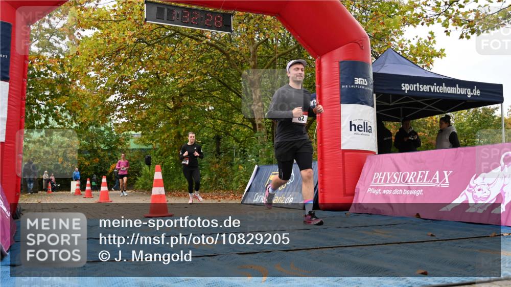 11.10.2026 - Bramfelder Halbmarathon 2026 J. Mangold http://msf.ph/oto/10829205 11.10.2026 11:02:26 Laufen 44, 82, 176, 429 meine-sportfotos.de