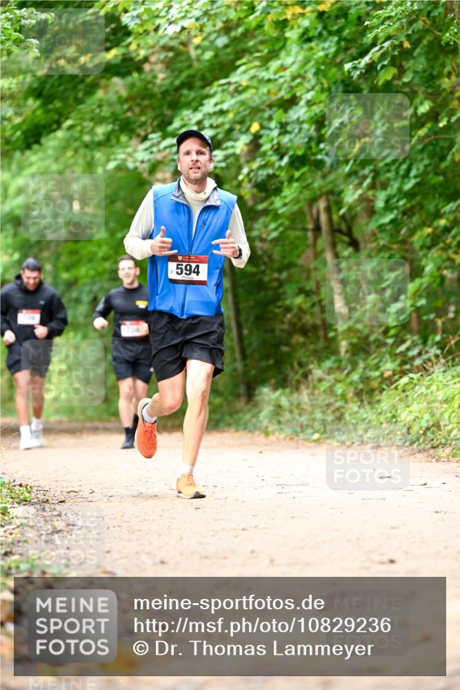 11.10.2026 - Bramfelder Halbmarathon 2026 Dr. Thomas Lammeyer http://msf.ph/oto/10829236 11.10.2026 11:09:10 Laufen 594 meine-sportfotos.de
