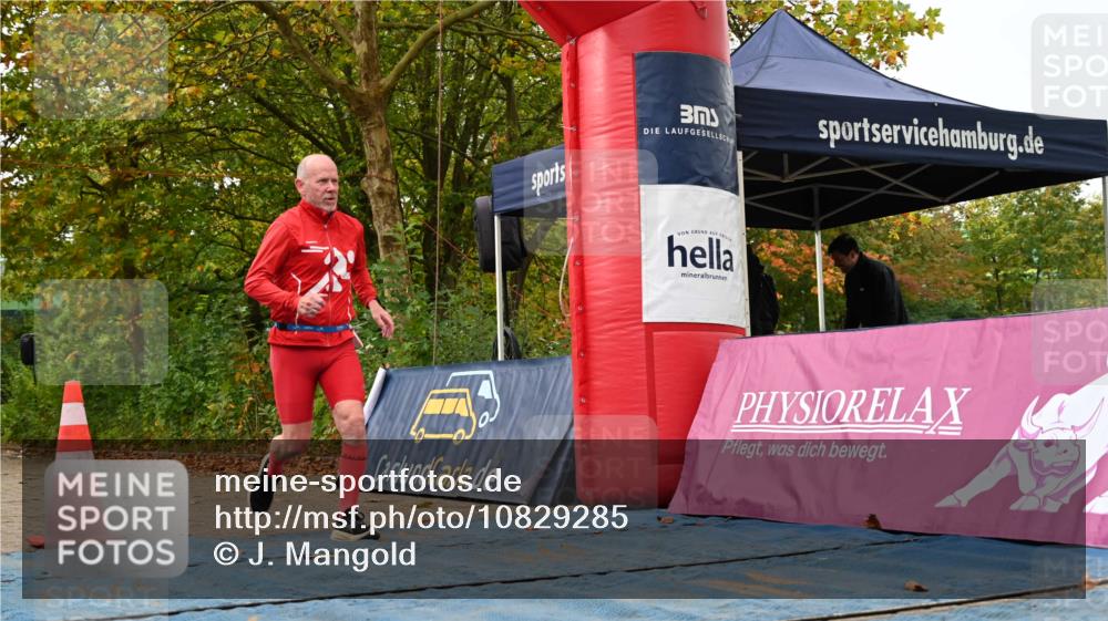 11.10.2026 - Bramfelder Halbmarathon 2026 J. Mangold http://msf.ph/oto/10829285 11.10.2026 11:03:34 Laufen 104, 164, 382 meine-sportfotos.de
