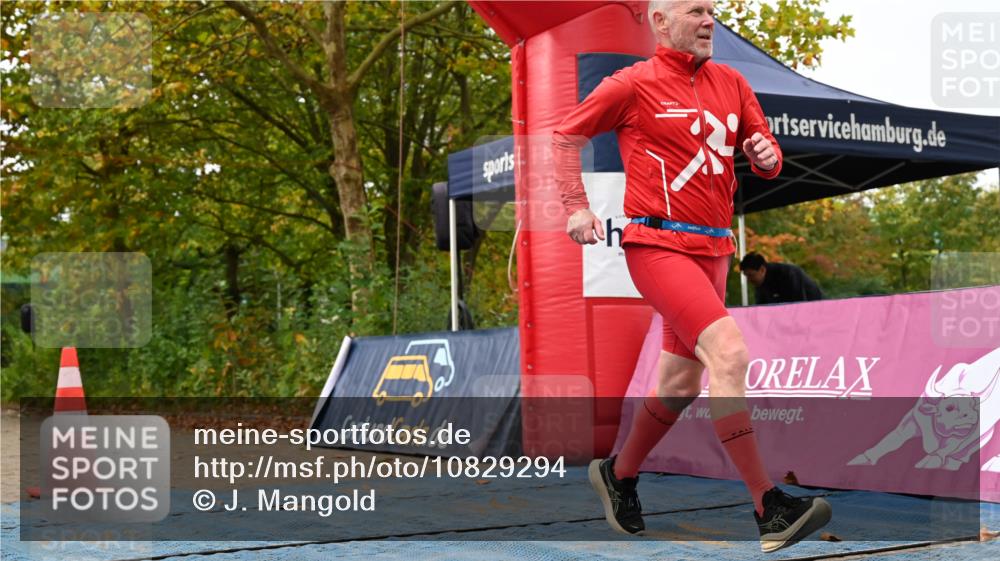 11.10.2026 - Bramfelder Halbmarathon 2026 J. Mangold http://msf.ph/oto/10829294 11.10.2026 11:03:34 Laufen 104, 164, 382 meine-sportfotos.de