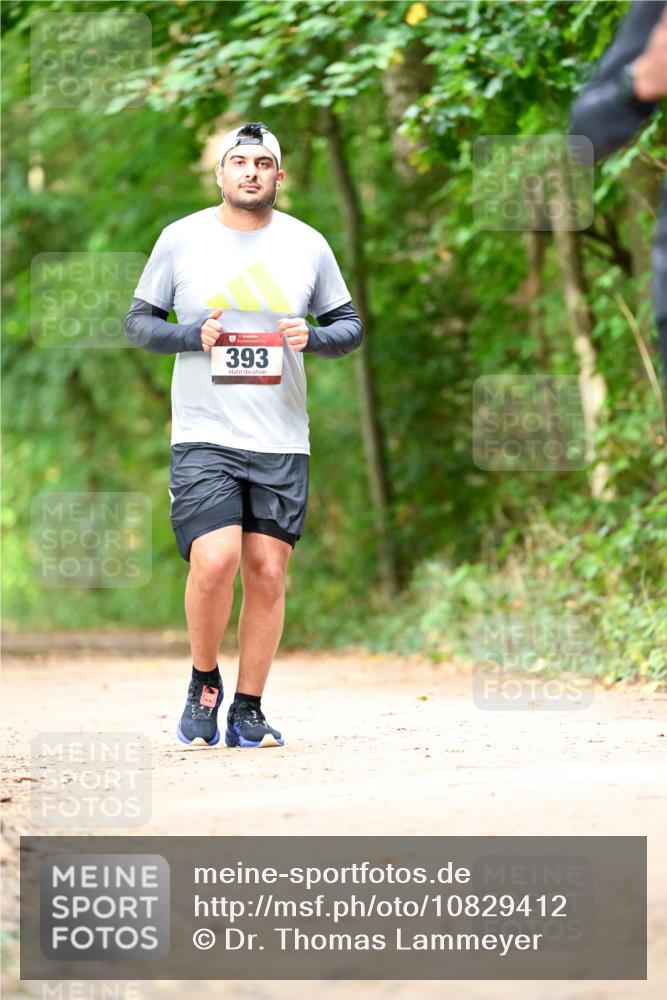 11.10.2026 - Bramfelder Halbmarathon 2026 Dr. Thomas Lammeyer http://msf.ph/oto/10829412 11.10.2026 11:10:19 Laufen 393 meine-sportfotos.de