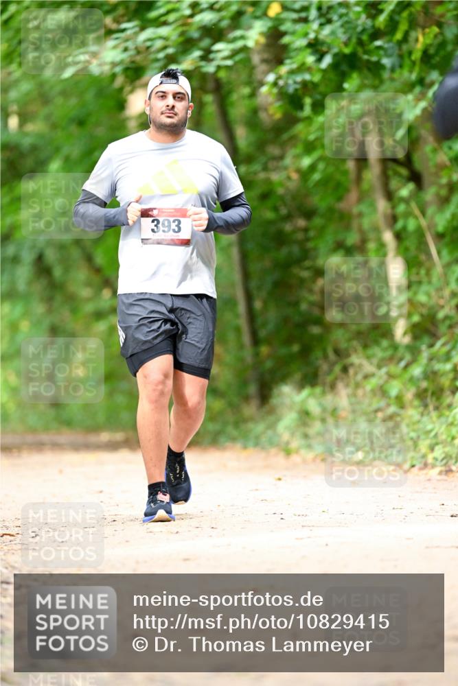 11.10.2026 - Bramfelder Halbmarathon 2026 Dr. Thomas Lammeyer http://msf.ph/oto/10829415 11.10.2026 11:10:20 Laufen 393 meine-sportfotos.de