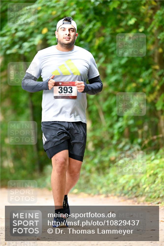 11.10.2026 - Bramfelder Halbmarathon 2026 Dr. Thomas Lammeyer http://msf.ph/oto/10829437 11.10.2026 11:10:21 Laufen 35, 393 meine-sportfotos.de