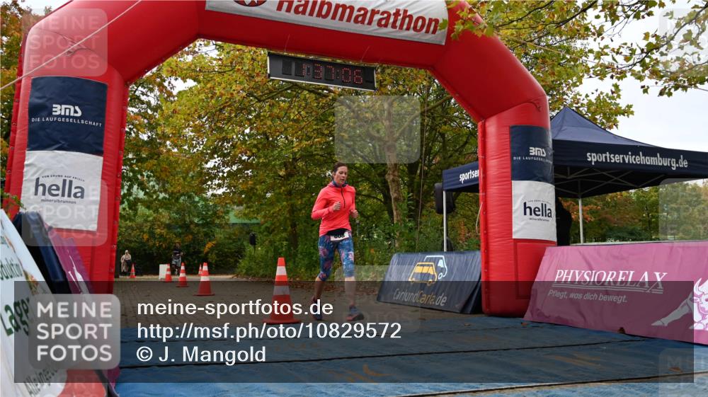 11.10.2026 - Bramfelder Halbmarathon 2026 J. Mangold http://msf.ph/oto/10829572 11.10.2026 11:07:05 Laufen 808 meine-sportfotos.de