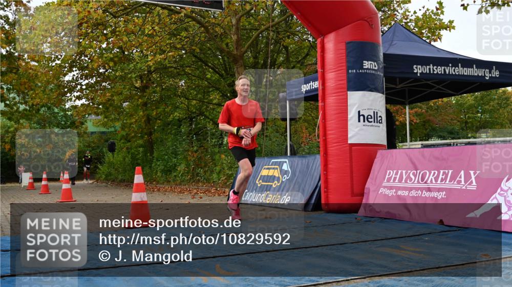 11.10.2026 - Bramfelder Halbmarathon 2026 J. Mangold http://msf.ph/oto/10829592 11.10.2026 11:07:21 Laufen 272, 336 meine-sportfotos.de
