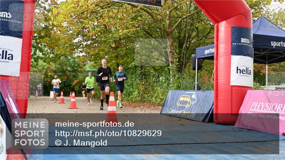 11.10.2026 - Bramfelder Halbmarathon 2026 J. Mangold http://msf.ph/oto/10829629 11.10.2026 11:07:46 Laufen 262, 704, 814, 815 meine-sportfotos.de