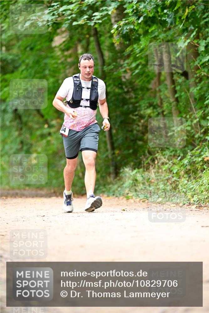 11.10.2026 - Bramfelder Halbmarathon 2026 Dr. Thomas Lammeyer http://msf.ph/oto/10829706 11.10.2026 11:11:25 Laufen 04 meine-sportfotos.de