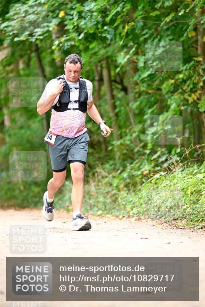 11.10.2026 - Bramfelder Halbmarathon 2026 Dr. Thomas Lammeyer http://msf.ph/oto/10829717 11.10.2026 11:11:25 Laufen 04 meine-sportfotos.de