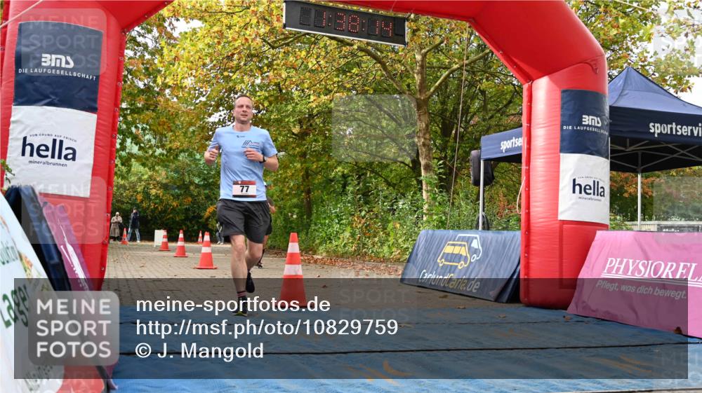 11.10.2026 - Bramfelder Halbmarathon 2026 J. Mangold http://msf.ph/oto/10829759 11.10.2026 11:08:13 Laufen 77, 560 meine-sportfotos.de