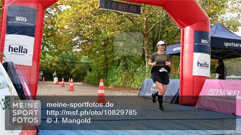 11.10.2026 - Bramfelder Halbmarathon 2026 J. Mangold http://msf.ph/oto/10829785 11.10.2026 11:08:16 Laufen 77, 560 meine-sportfotos.de