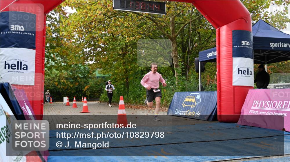 11.10.2026 - Bramfelder Halbmarathon 2026 J. Mangold http://msf.ph/oto/10829798 11.10.2026 11:08:43 Laufen 349, 493 meine-sportfotos.de