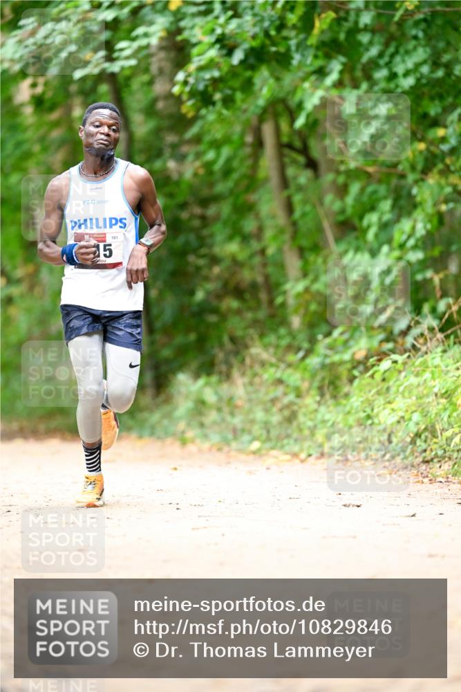 11.10.2026 - Bramfelder Halbmarathon 2026 Dr. Thomas Lammeyer http://msf.ph/oto/10829846 11.10.2026 11:11:44 Laufen 06630, 15, 101 meine-sportfotos.de