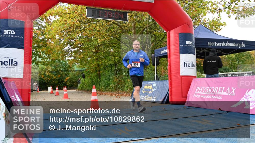 11.10.2026 - Bramfelder Halbmarathon 2026 J. Mangold http://msf.ph/oto/10829862 11.10.2026 11:09:03 Laufen 557 meine-sportfotos.de