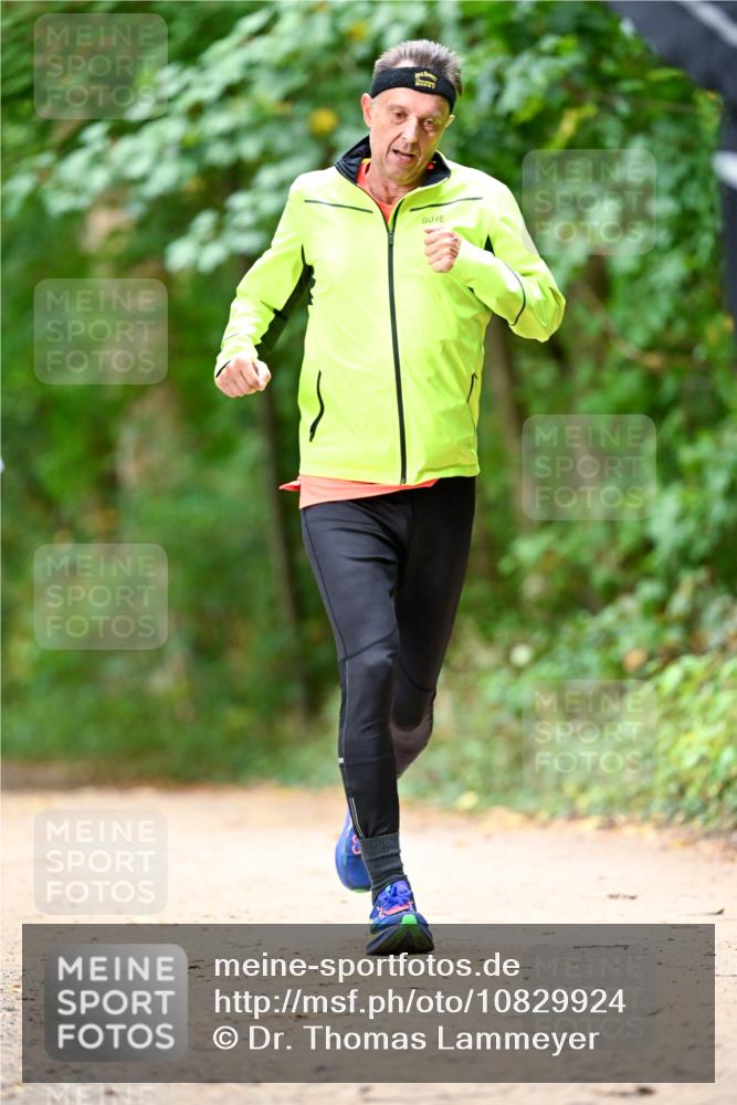 11.10.2026 - Bramfelder Halbmarathon 2026 Dr. Thomas Lammeyer http://msf.ph/oto/10829924 11.10.2026 11:11:59 Laufen  meine-sportfotos.de