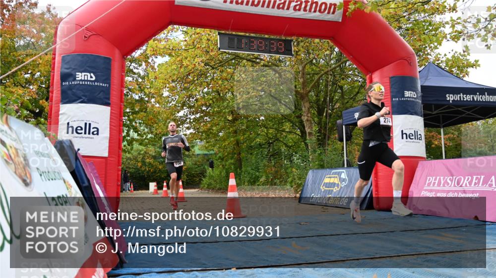 11.10.2026 - Bramfelder Halbmarathon 2026 J. Mangold http://msf.ph/oto/10829931 11.10.2026 11:09:38 Laufen 274, 730 meine-sportfotos.de
