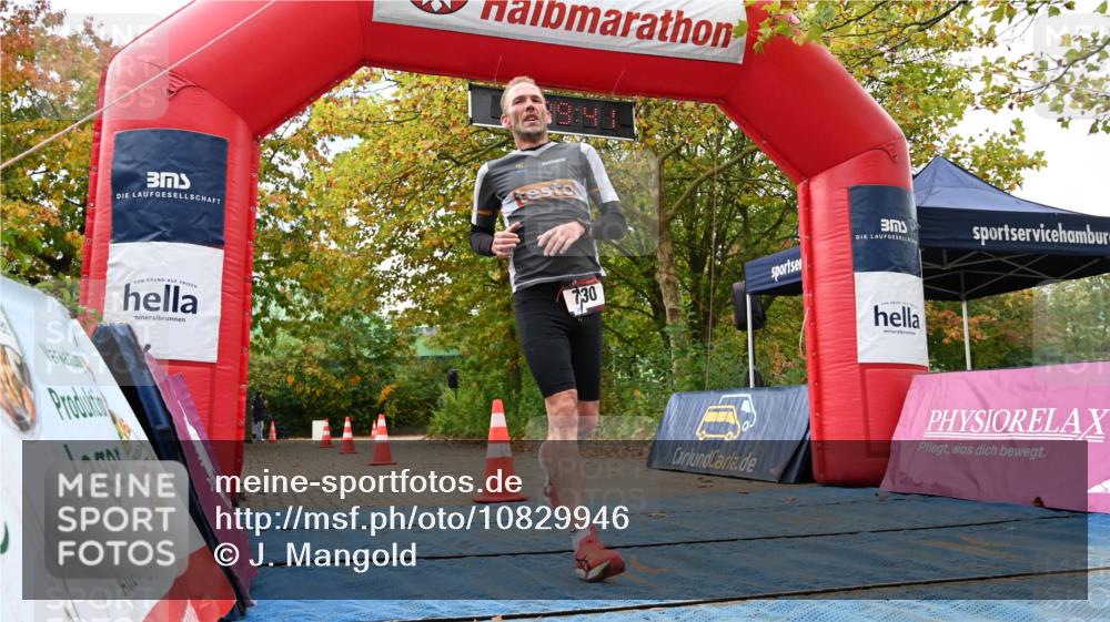 11.10.2026 - Bramfelder Halbmarathon 2026 J. Mangold http://msf.ph/oto/10829946 11.10.2026 11:09:39 Laufen 274, 730 meine-sportfotos.de