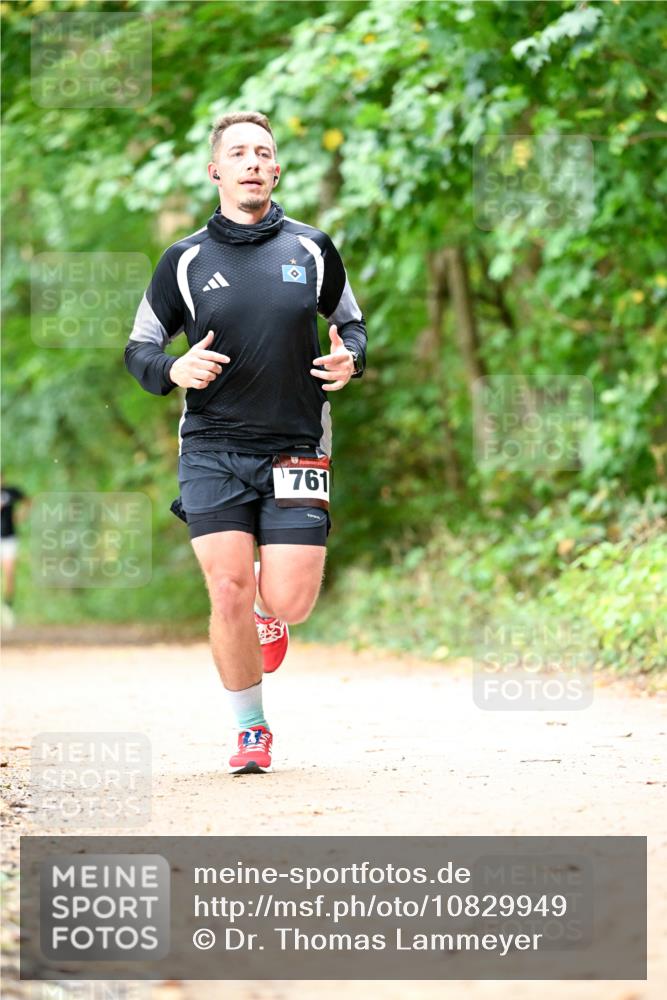 11.10.2026 - Bramfelder Halbmarathon 2026 Dr. Thomas Lammeyer http://msf.ph/oto/10829949 11.10.2026 11:12:01 Laufen 761 meine-sportfotos.de